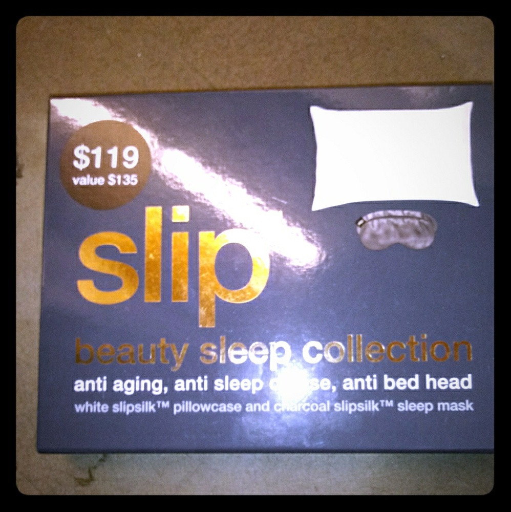 NWT SLIP Beauty Sleep Collection